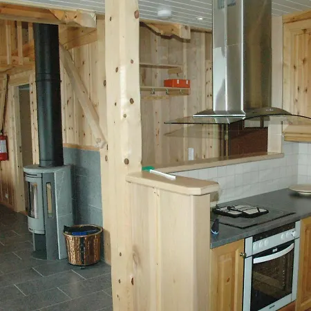 Three-bedroom In Blaksaeter * Solberg (Sogn og Fjordane)