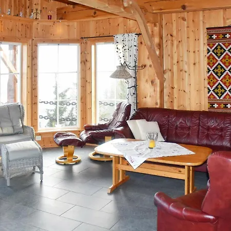 Three-bedroom In Blaksaeter * Solberg (Sogn og Fjordane)