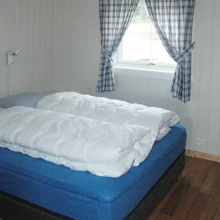 Three-bedroom In Blaksaeter * Solberg (Sogn og Fjordane)