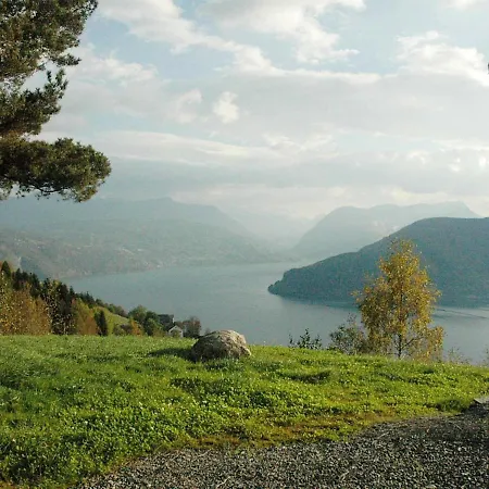 7 Person In Blaksaeter-by Traum Solberg (Sogn og Fjordane)